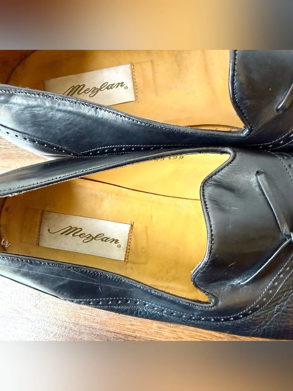Mezlan Black Leather Tassel Loafers with Brogue Detailing 12 W